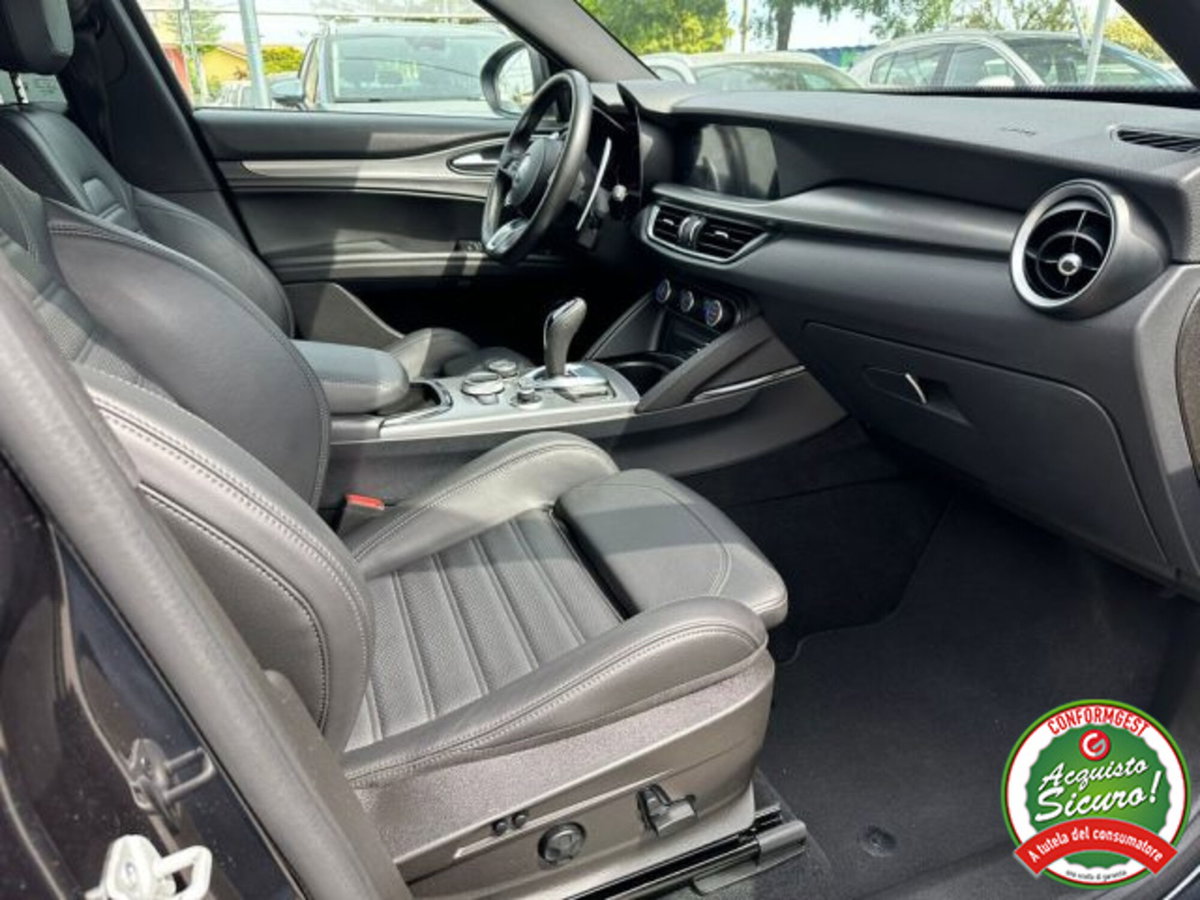 Alfa Romeo Stelvio Stelvio 2.2 Turbodiesel 210 CV AT8 Q4 Veloce Tì (19)