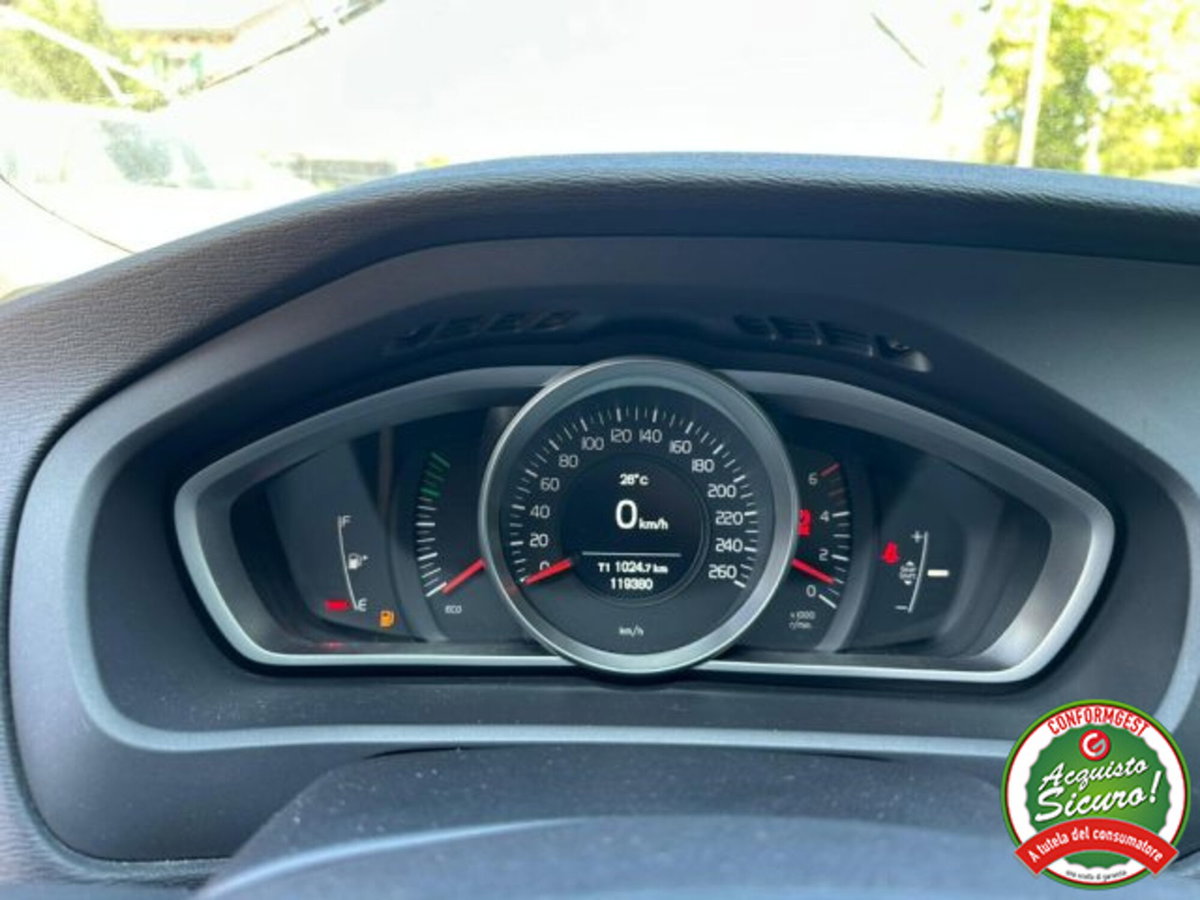 Volvo V40 D2 Momentum N1 (7)