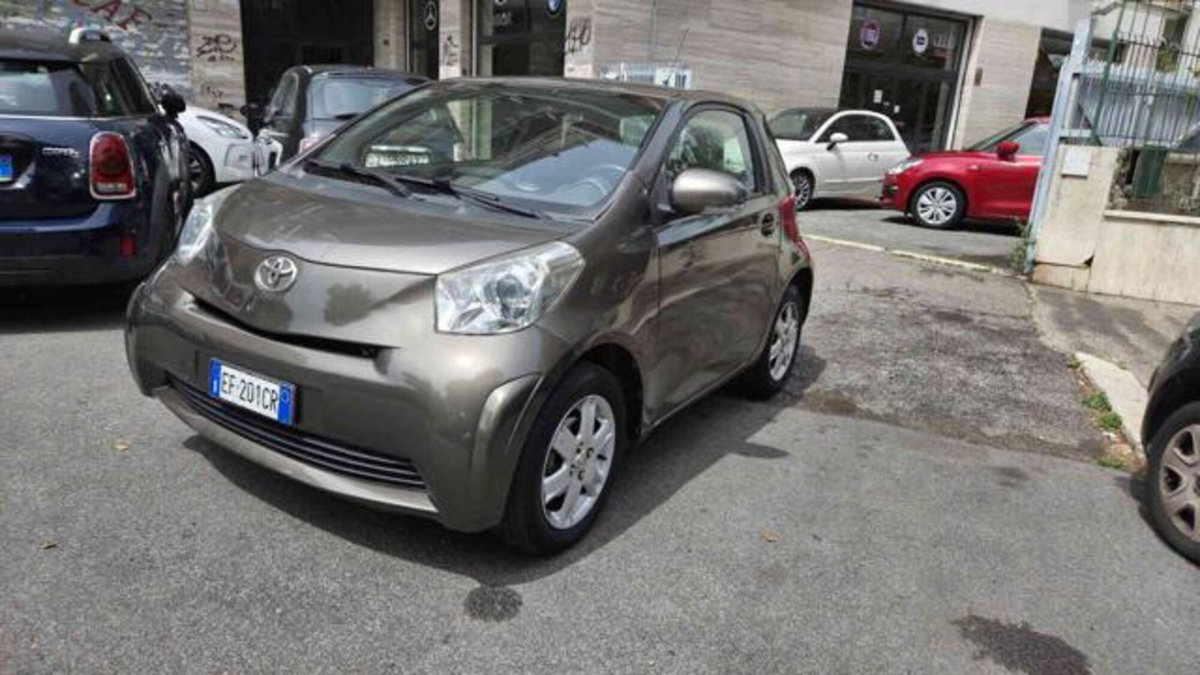 Toyota iQ 1.0 Sol