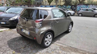 Toyota iQ 1.0 Sol (4)