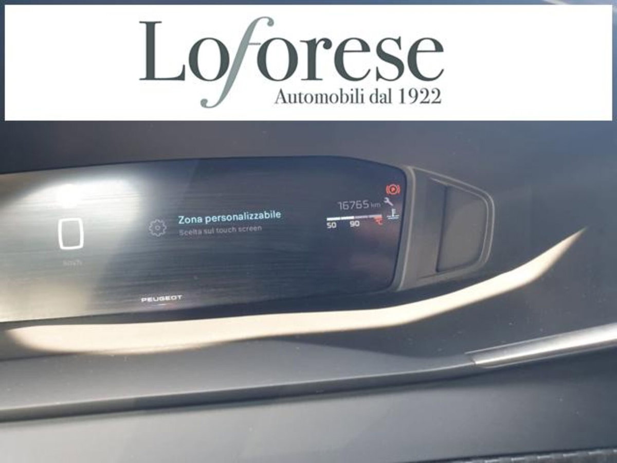 Peugeot 208 1.2 turbo Allure 100cv (14)