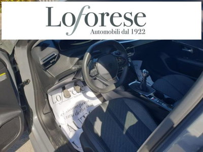 Peugeot 208 1.2 turbo Allure 100cv (8)