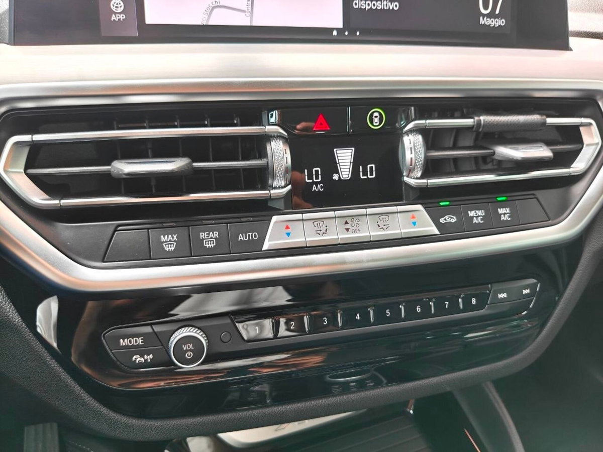 BMW X4 xDrive20d 48V (13)