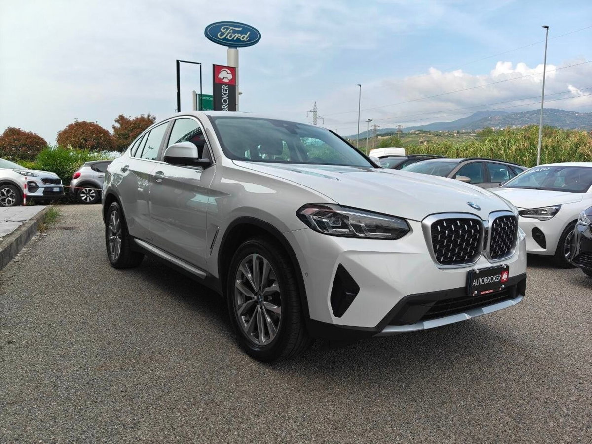 BMW X4 xDrive20d 48V (3)