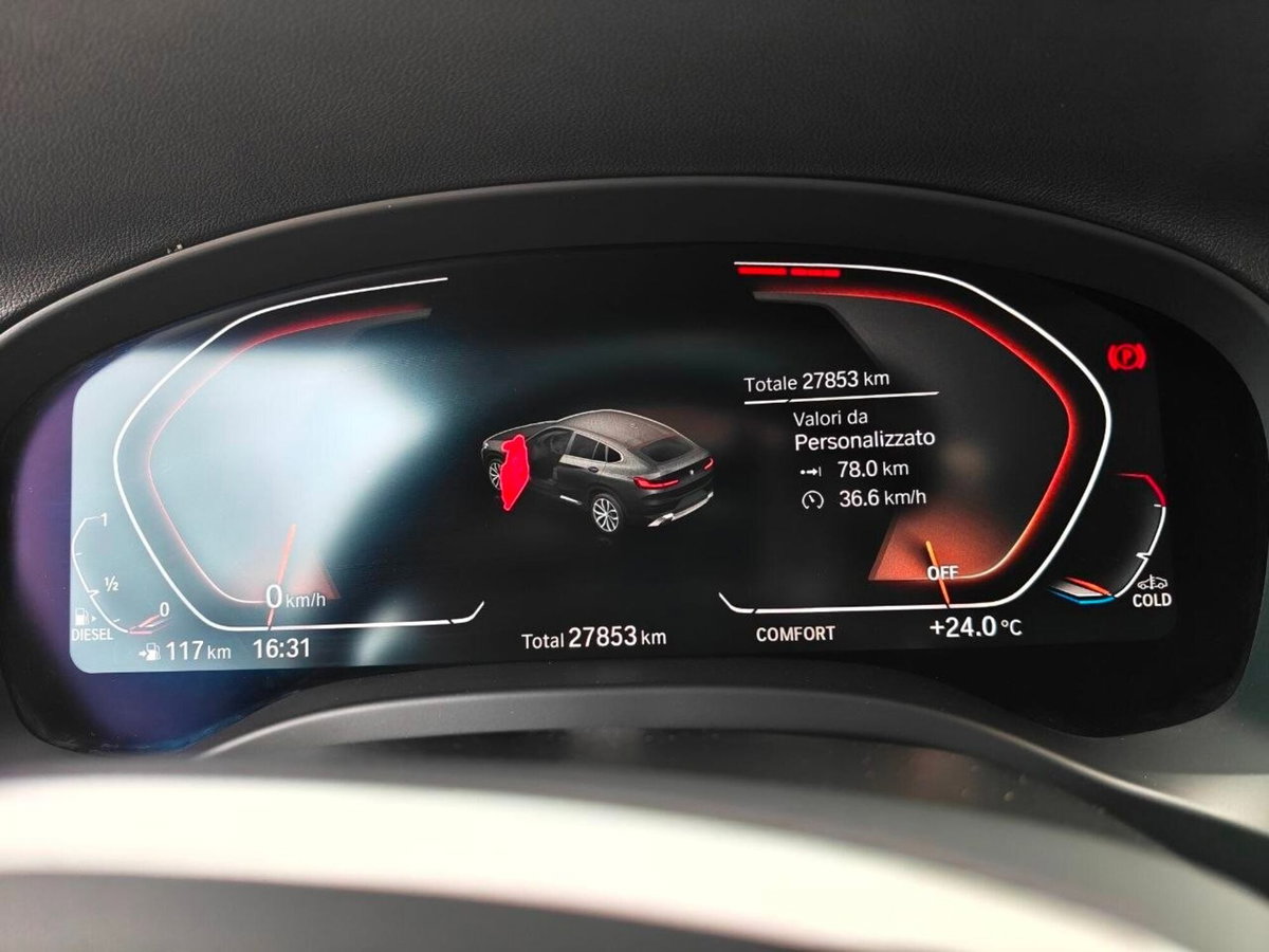 BMW X4 xDrive20d 48V (9)