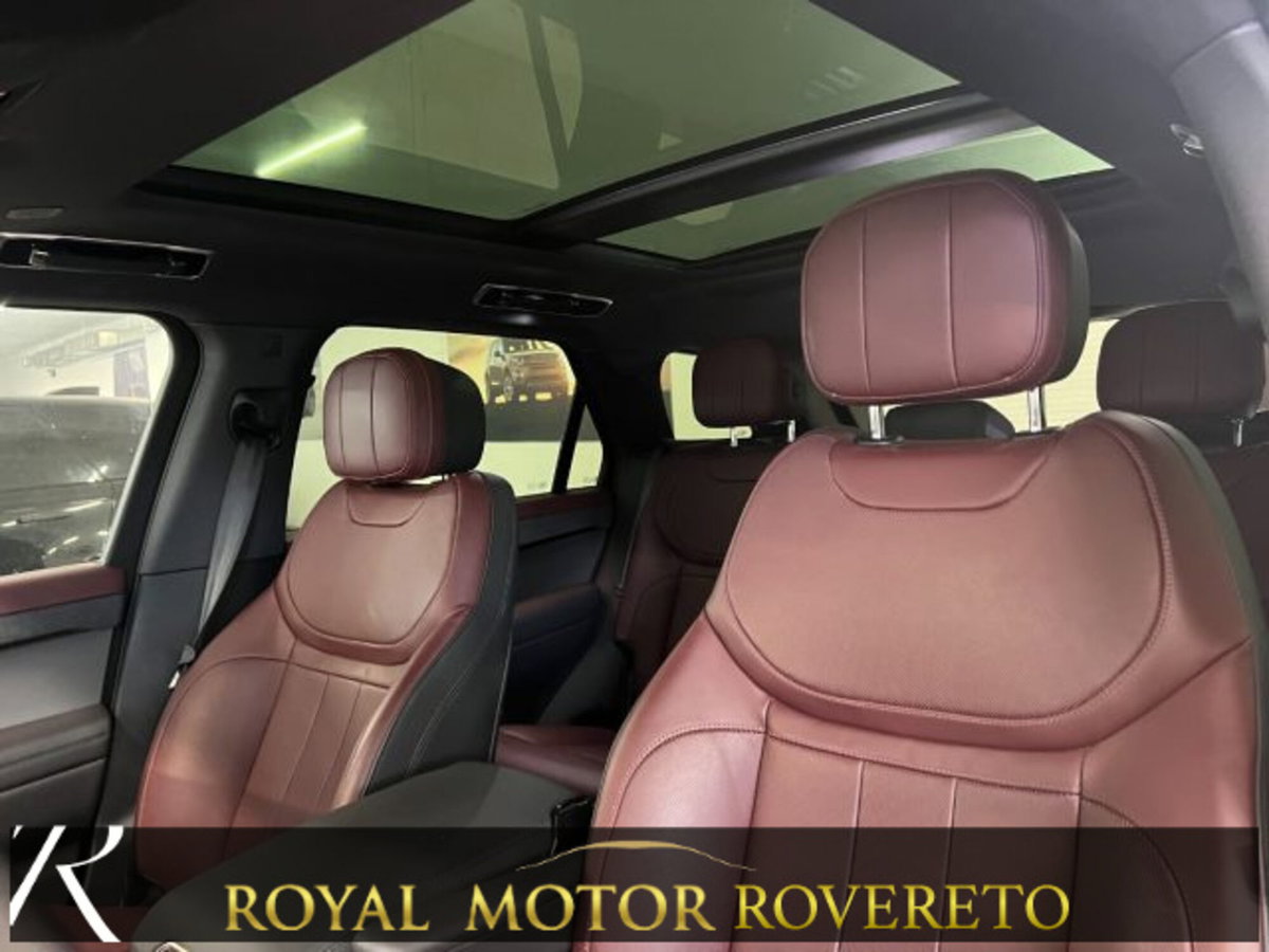 Land Rover Range Rover Sport 3.0D l6 249 CV HSE Dynamic Stealth (9)
