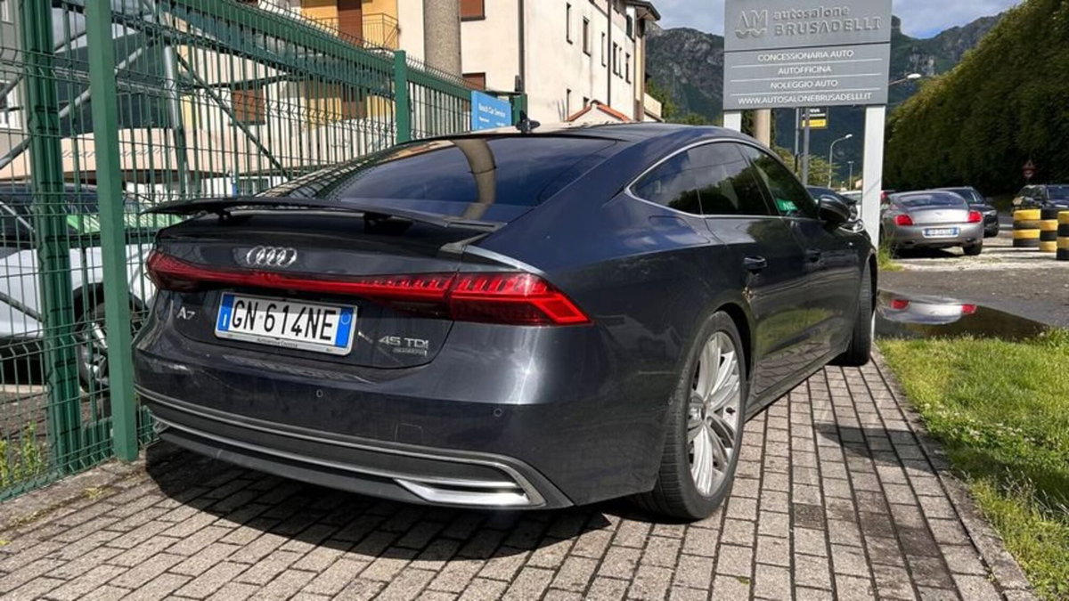 Audi A7 Sportback 45 3.0 TDI quattro ultra S tronic Business Plus (3)