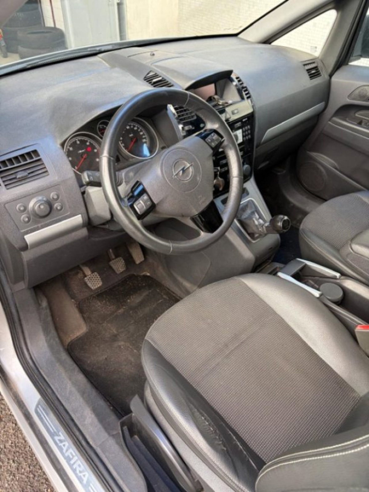 Opel Zafira 1.7 CDTI 125CV Cosmo (6)