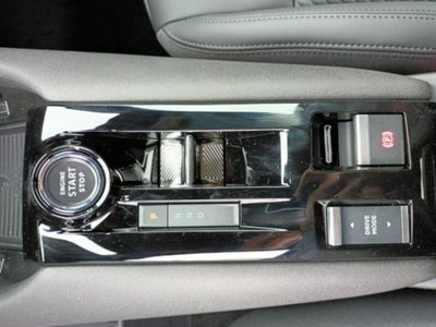 Alfa Romeo Junior elettrica Ti 156cv (14)