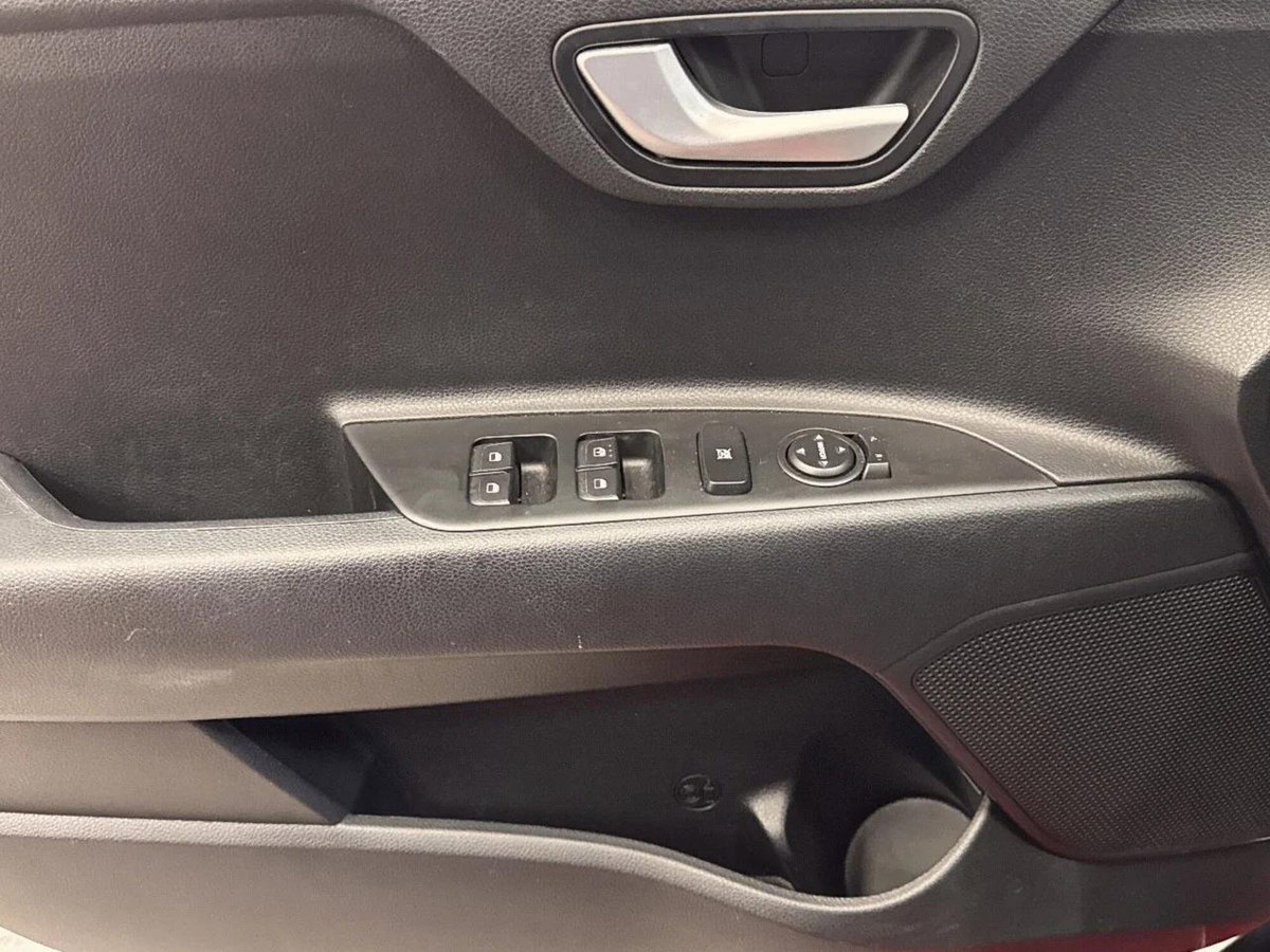 Kia Stonic 1.2 ECO GPL Style (11)