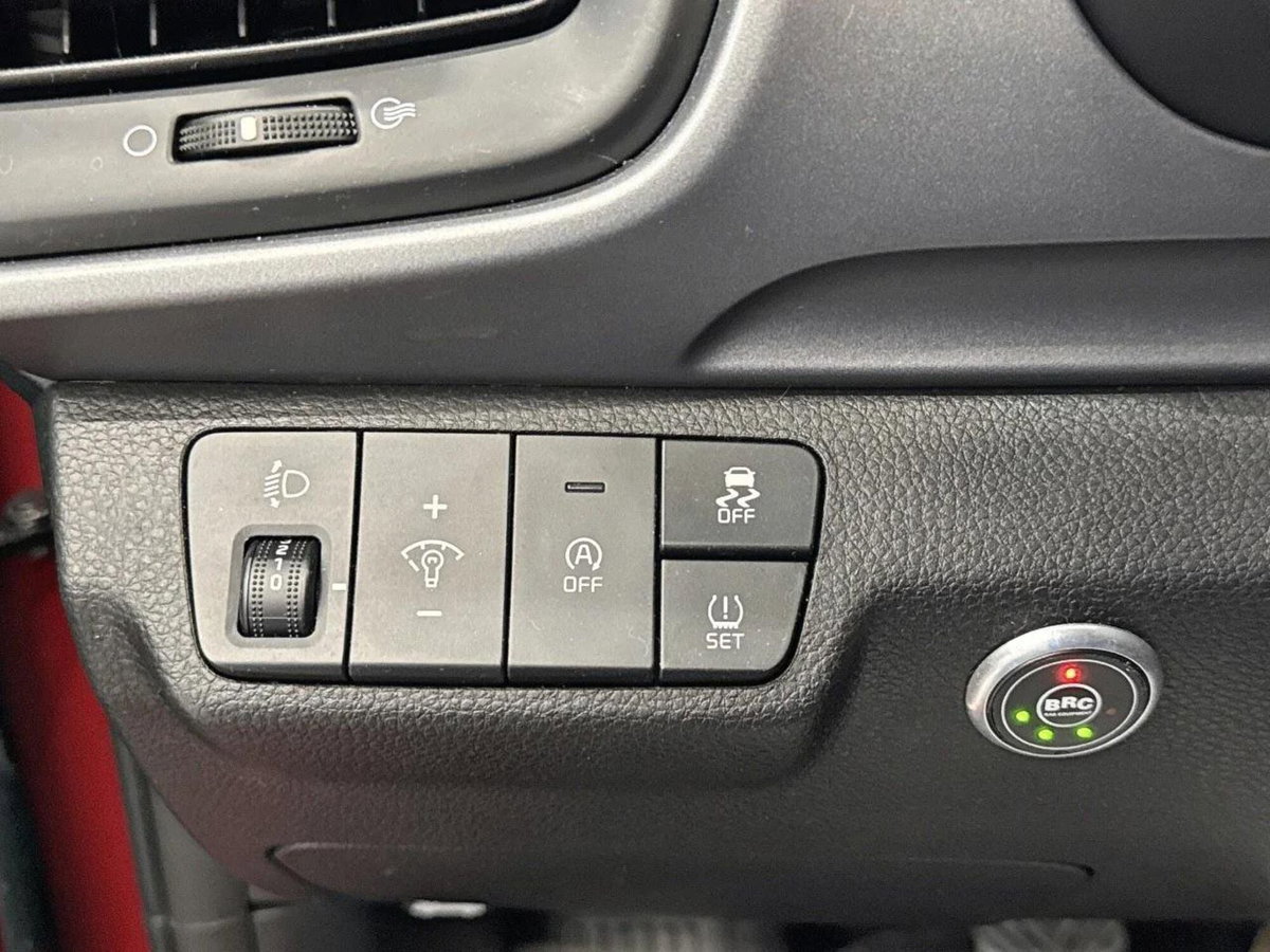 Kia Stonic 1.2 ECO GPL Style (15)