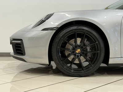 Porsche 911 Coupé Carrera 4S (12)