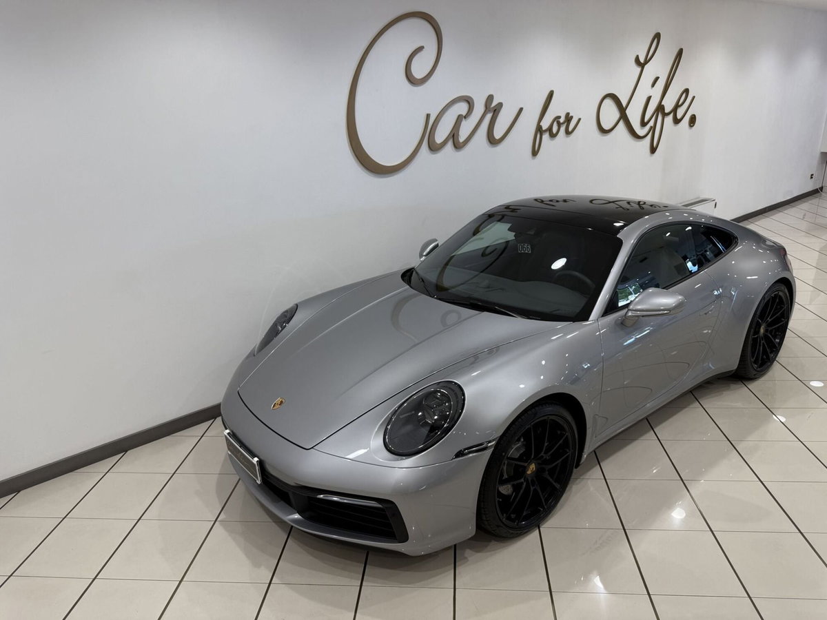 Porsche 911 Coupé Carrera 4S (5)