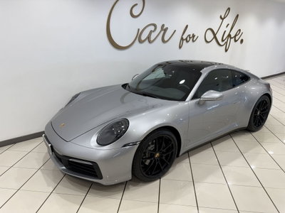 Porsche 911 Coupé Carrera 4S (9)