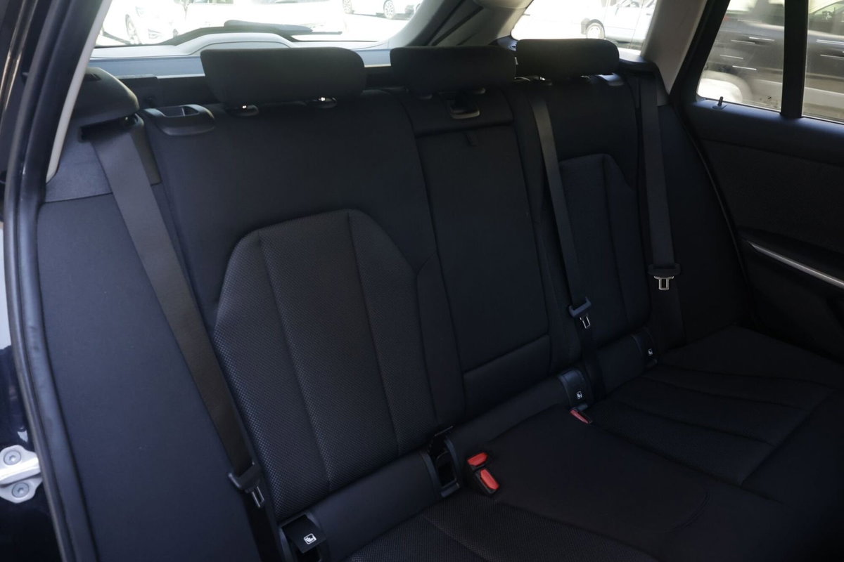 BMW Serie 3 Touring 330e  Msport (14)