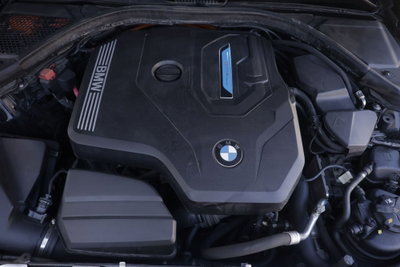 BMW Serie 3 Touring 330e  Msport (20)