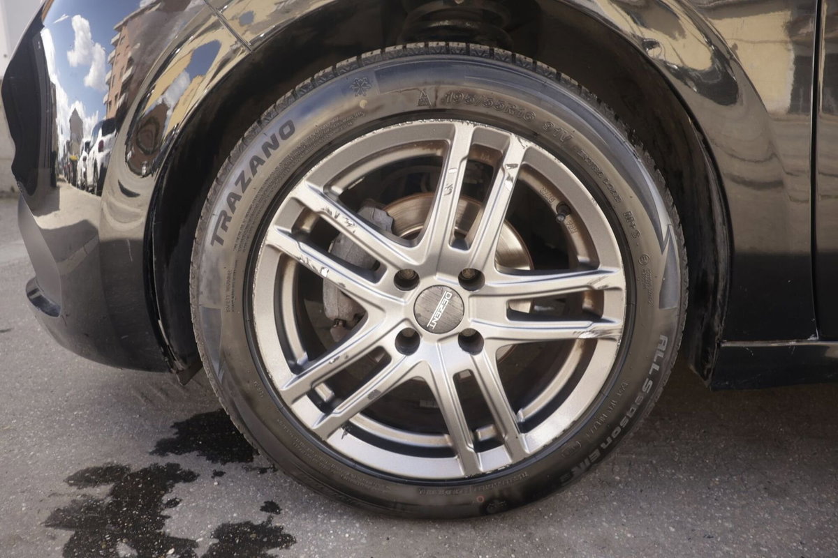 Peugeot 208 82 5 porte Allure (5)