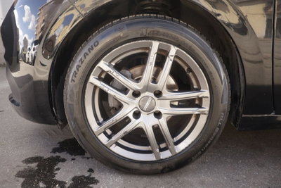 Peugeot 208 82 5 porte Allure (5)
