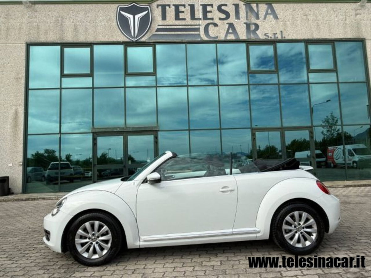Volkswagen Maggiolino Cabrio 1.6 TDI Design (5)