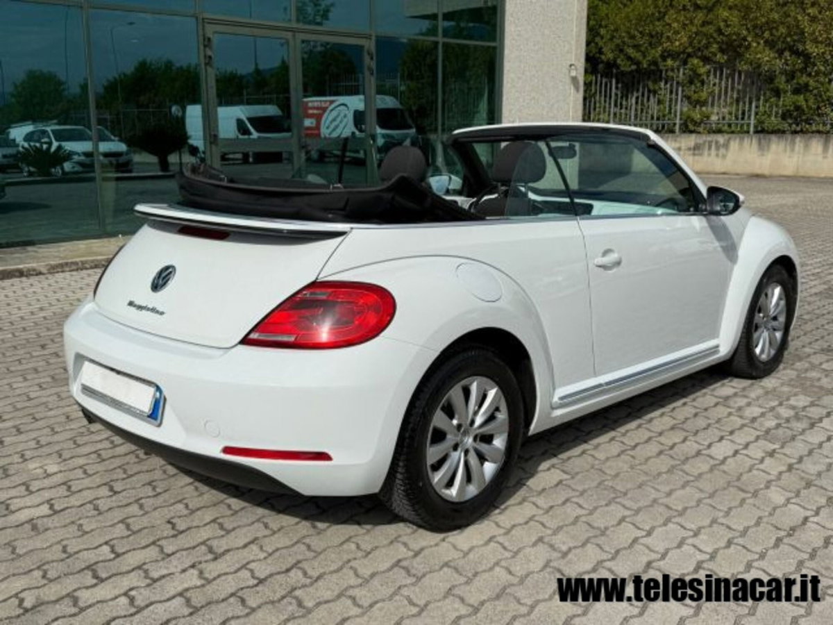 Volkswagen Maggiolino Cabrio 1.6 TDI Design (7)
