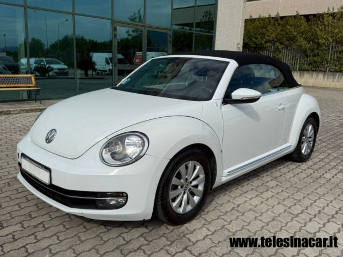 Volkswagen Maggiolino Cabrio 1.6 TDI Design (9)