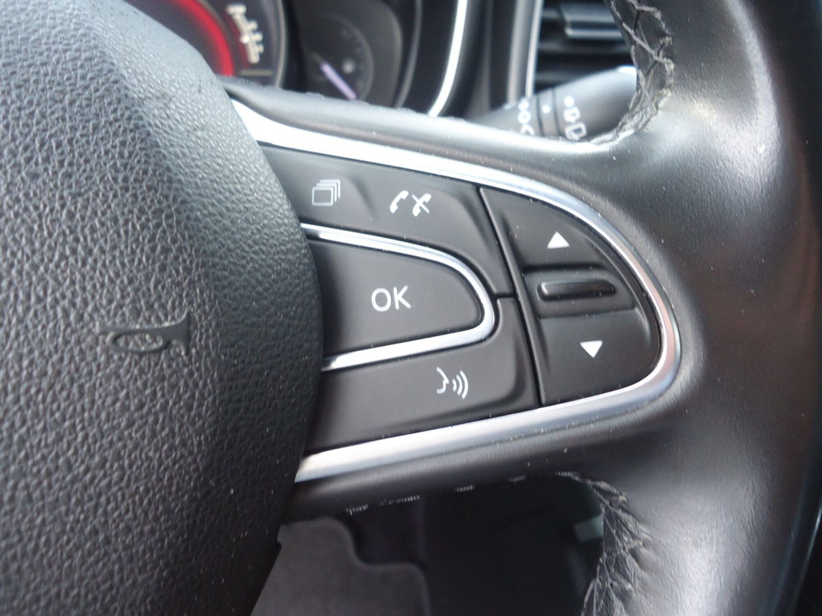 Renault Koleos Blue dCi 190 CV X-Tronic Business (12)