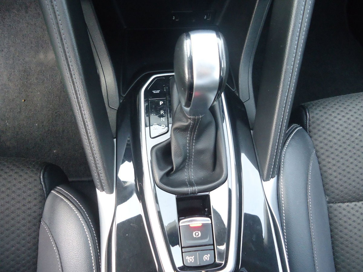 Renault Koleos Blue dCi 190 CV X-Tronic Business (14)
