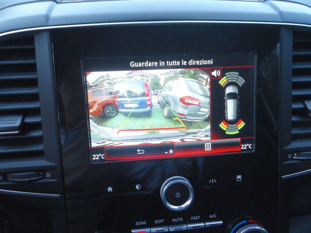 Renault Koleos Blue dCi 190 CV X-Tronic Business (16)