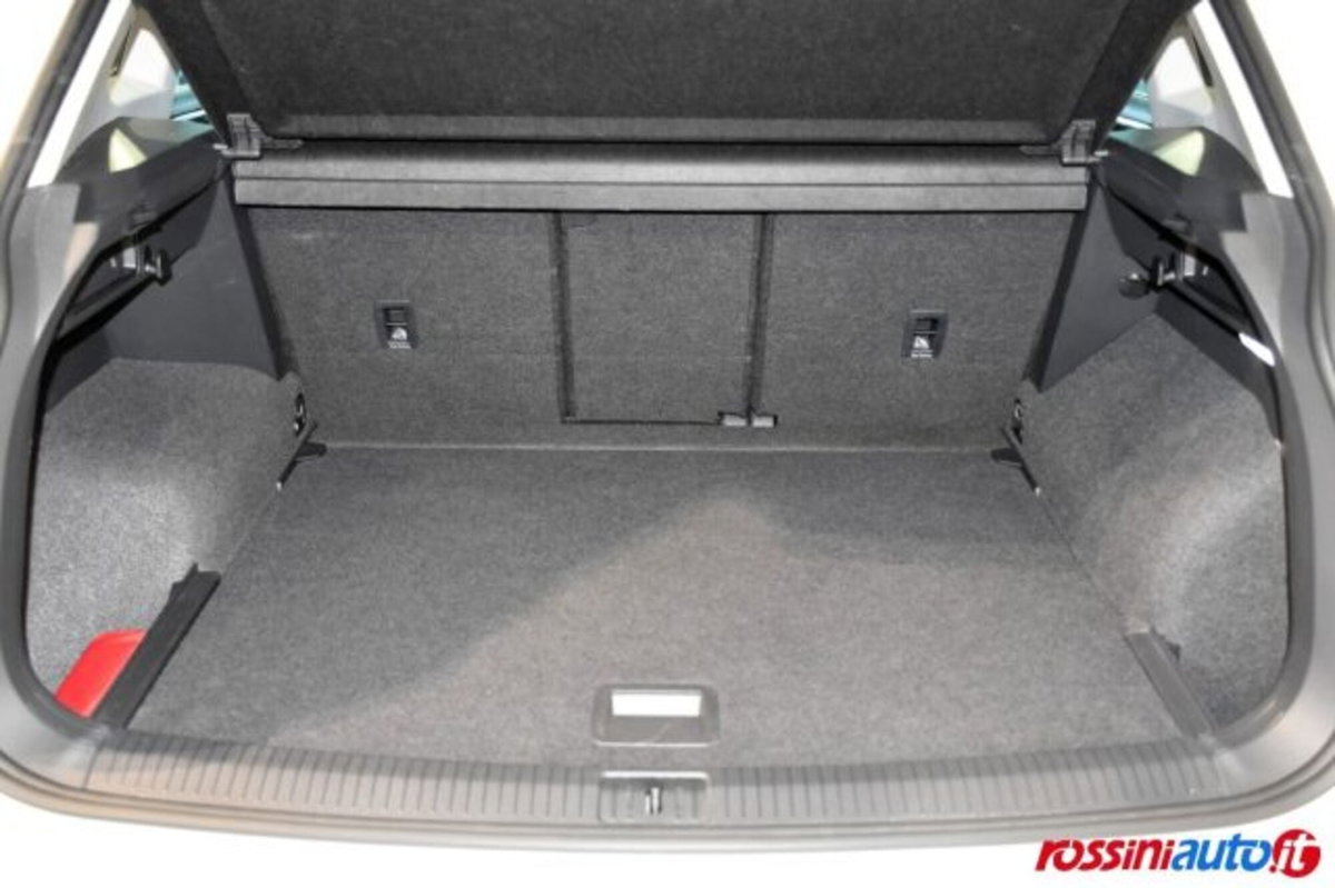 Volkswagen Tiguan Allspace 2.0 tdi Life 150cv dsg (17)