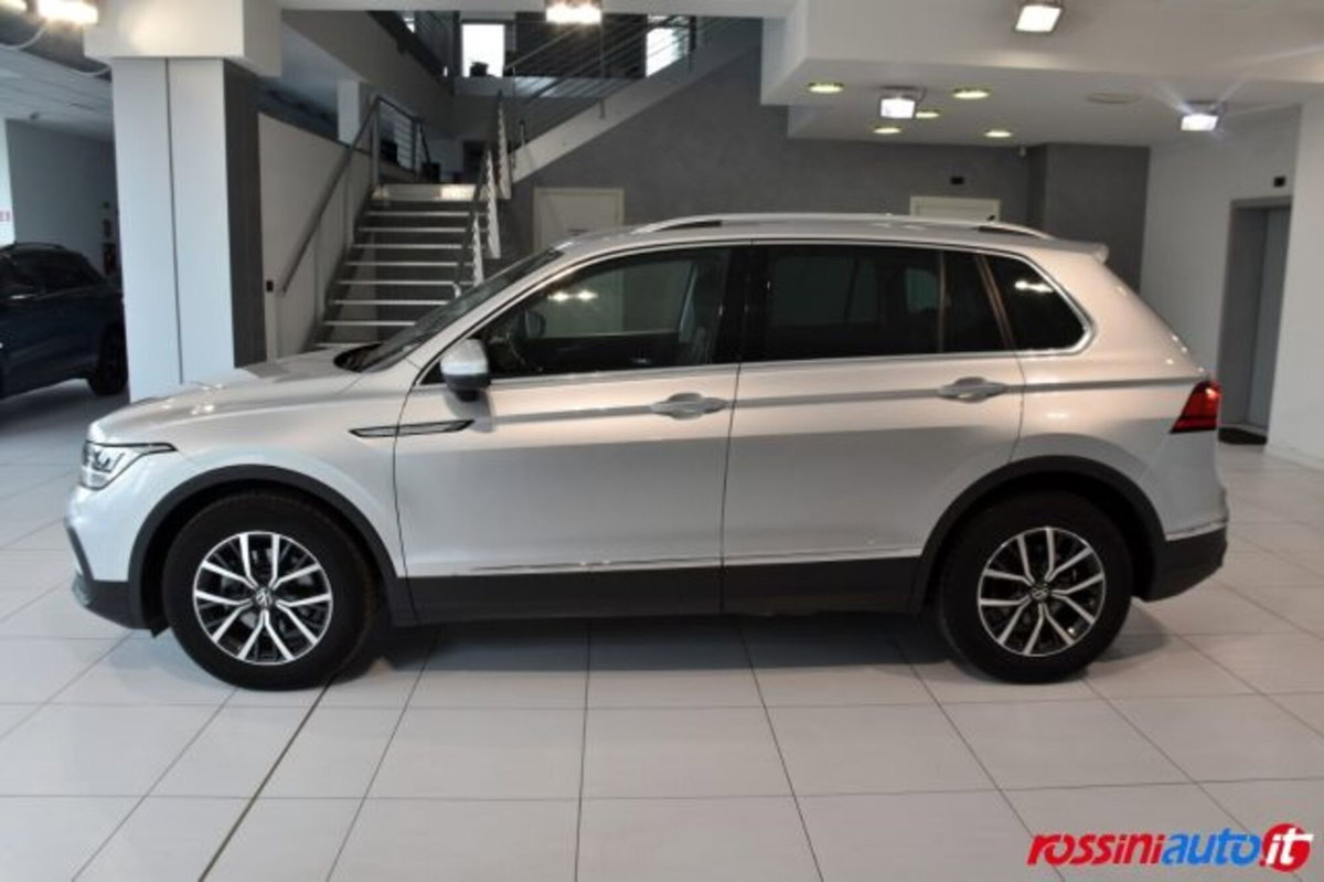 Volkswagen Tiguan Allspace 2.0 tdi Life 150cv dsg (2)