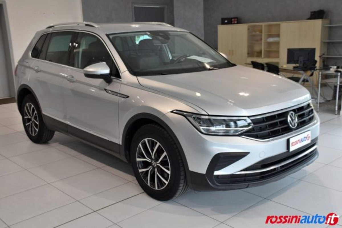 Volkswagen Tiguan Allspace 2.0 tdi Life 150cv dsg (7)