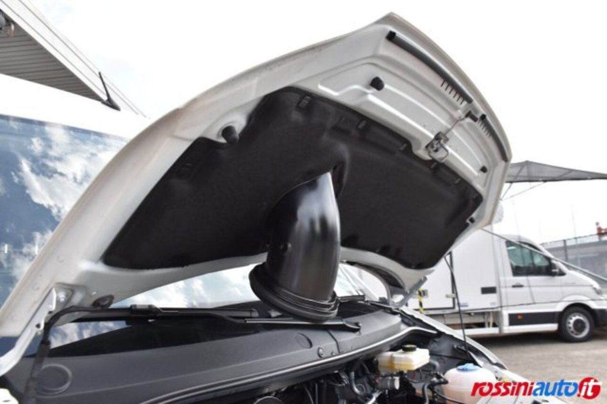 Volkswagen Veicoli Commerciali Crafter Furgone 35 2.0 tdi 140cv L3H3 Logistic auto (13)