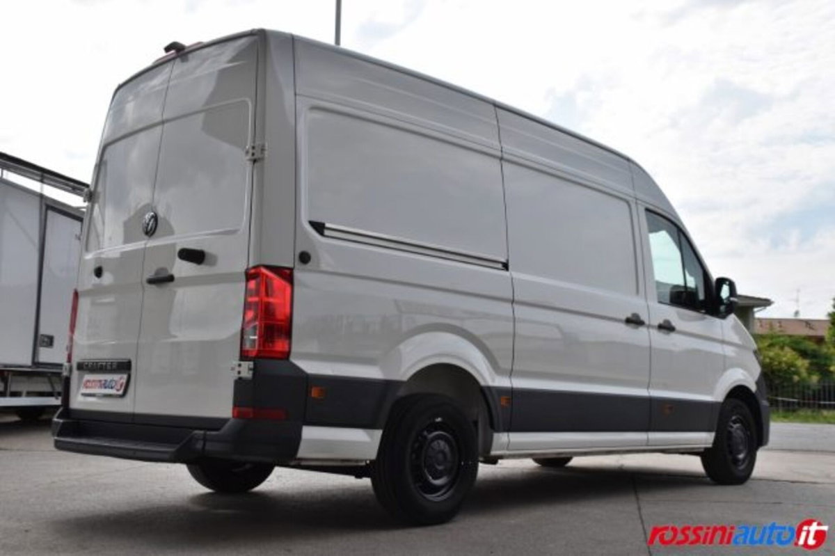 Volkswagen Veicoli Commerciali Crafter Furgone 35 2.0 tdi 140cv L3H3 Logistic auto (20)