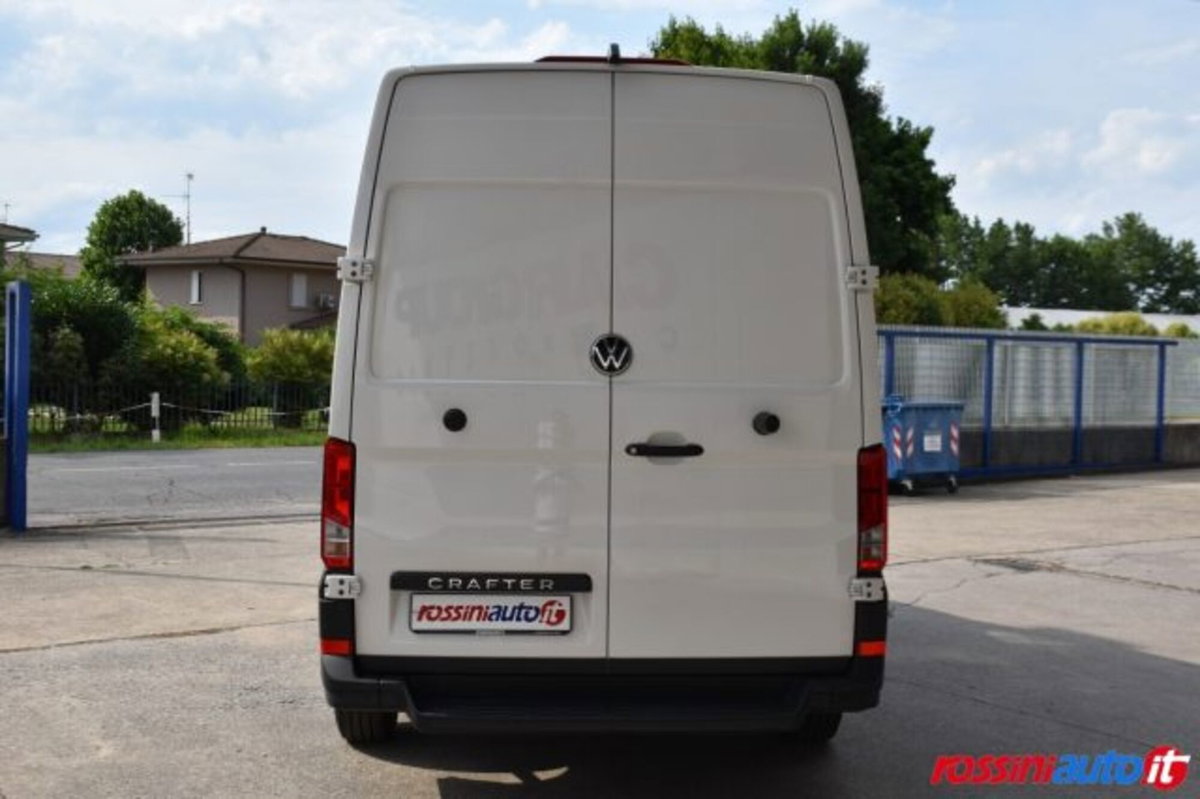 Volkswagen Veicoli Commerciali Crafter Furgone 35 2.0 tdi 140cv L3H3 Logistic auto (4)