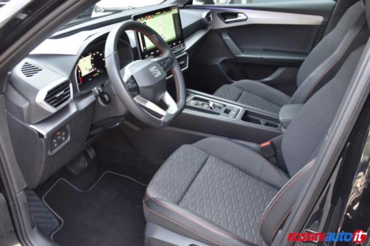 SEAT Leon ST Sportstourer 2.0 TDI 150 CV 4Drive DSG FR (11)