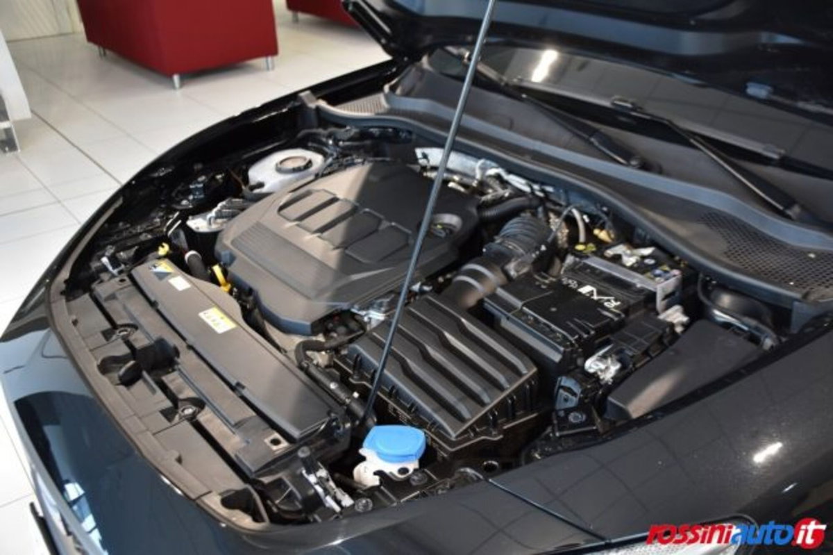 SEAT Leon ST Sportstourer 2.0 TDI 150 CV 4Drive DSG FR (15)