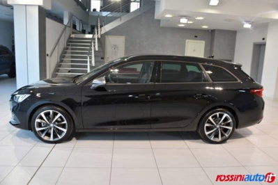 SEAT Leon ST Sportstourer 2.0 TDI 150 CV 4Drive DSG FR (2)