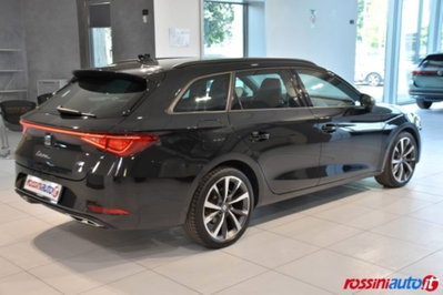 SEAT Leon ST Sportstourer 2.0 TDI 150 CV 4Drive DSG FR (5)