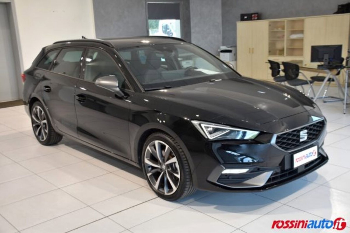 SEAT Leon ST Sportstourer 2.0 TDI 150 CV 4Drive DSG FR (7)