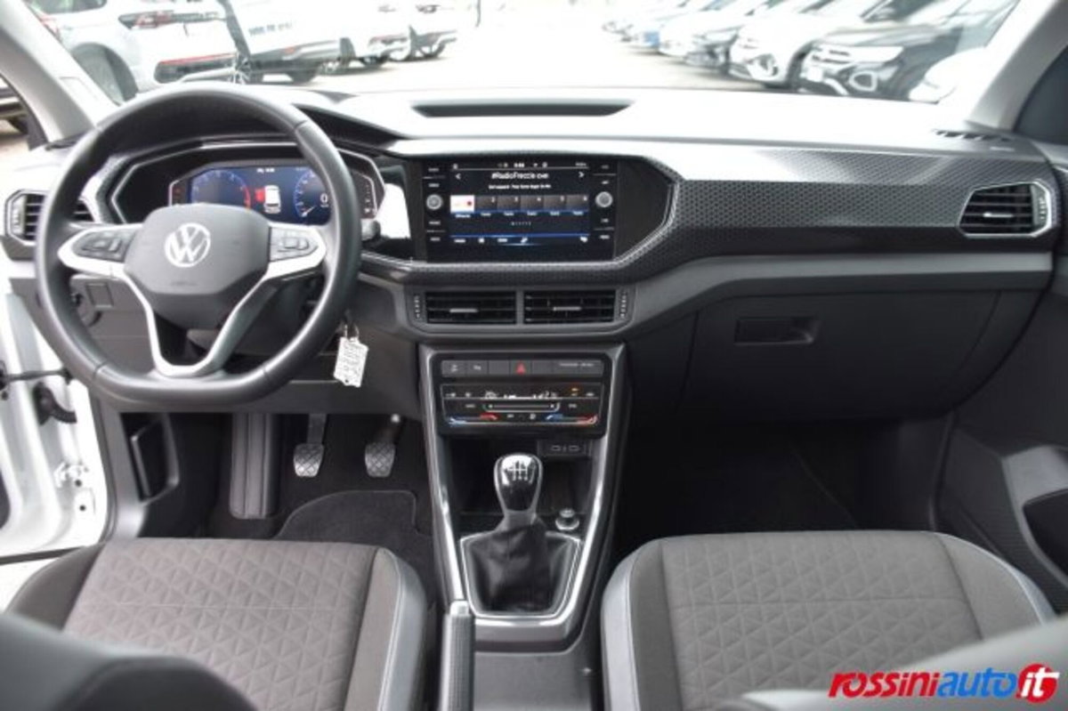 Volkswagen T-Cross 1.0 TSI 110 CV DSG Advanced (10)