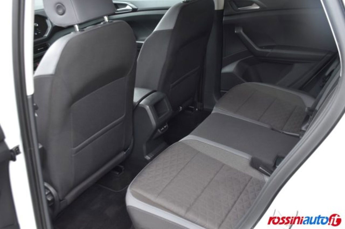 Volkswagen T-Cross 1.0 TSI 110 CV DSG Advanced (12)
