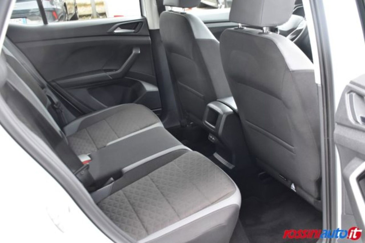 Volkswagen T-Cross 1.0 TSI 110 CV DSG Advanced (13)
