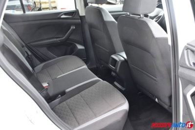 Volkswagen T-Cross 1.0 TSI 110 CV DSG Advanced (13)