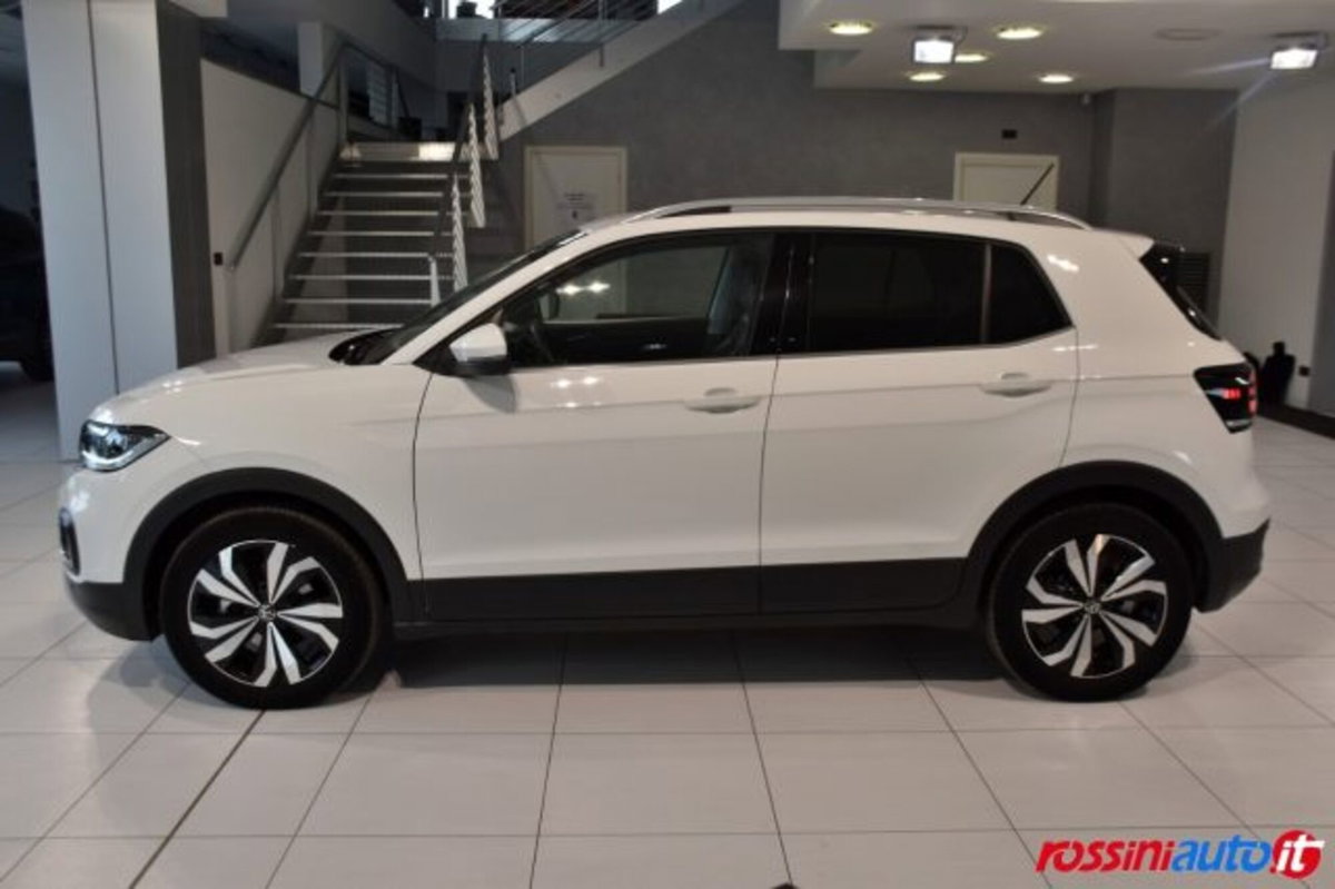 Volkswagen T-Cross 1.0 TSI 110 CV DSG Advanced (2)