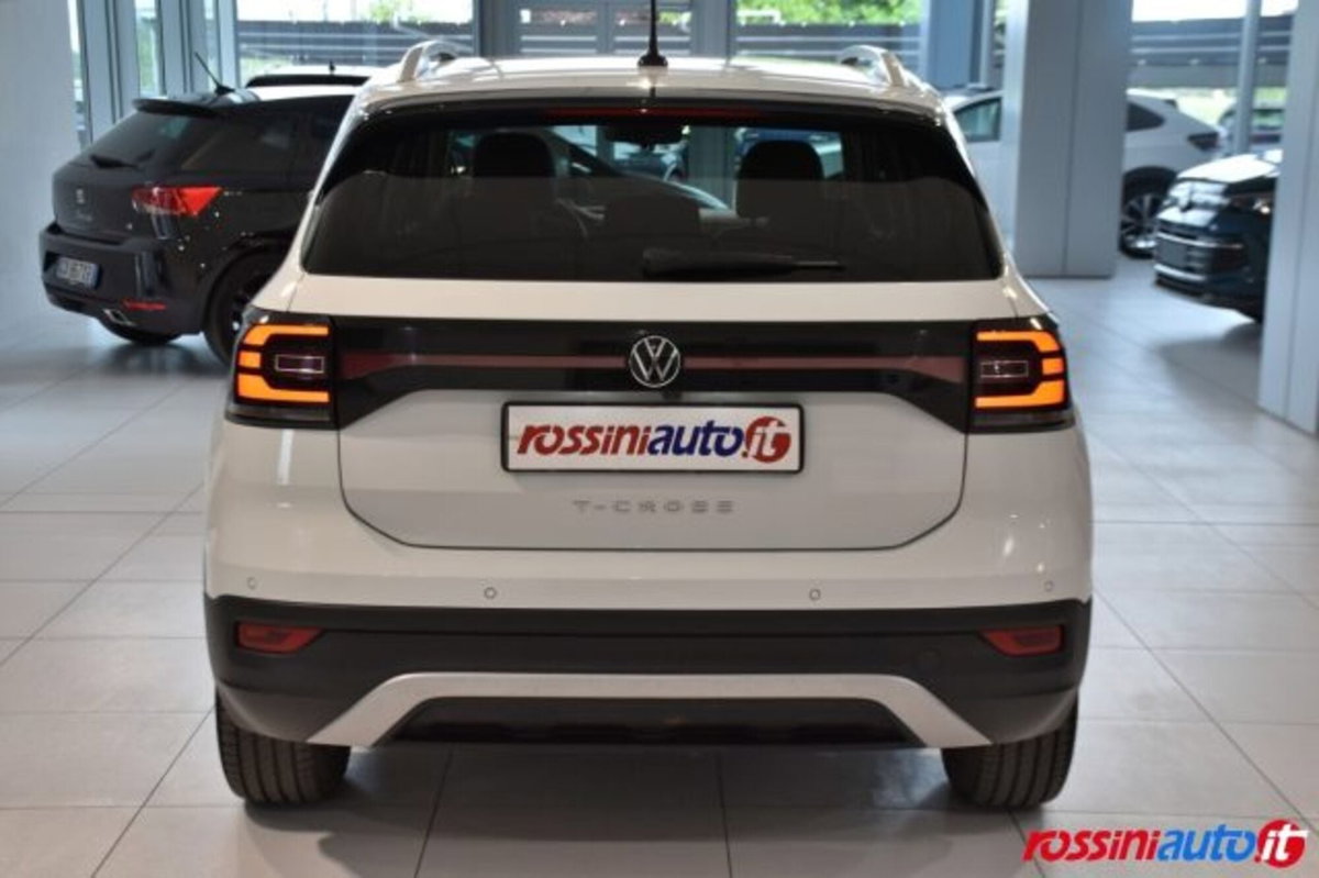 Volkswagen T-Cross 1.0 TSI 110 CV DSG Advanced (4)