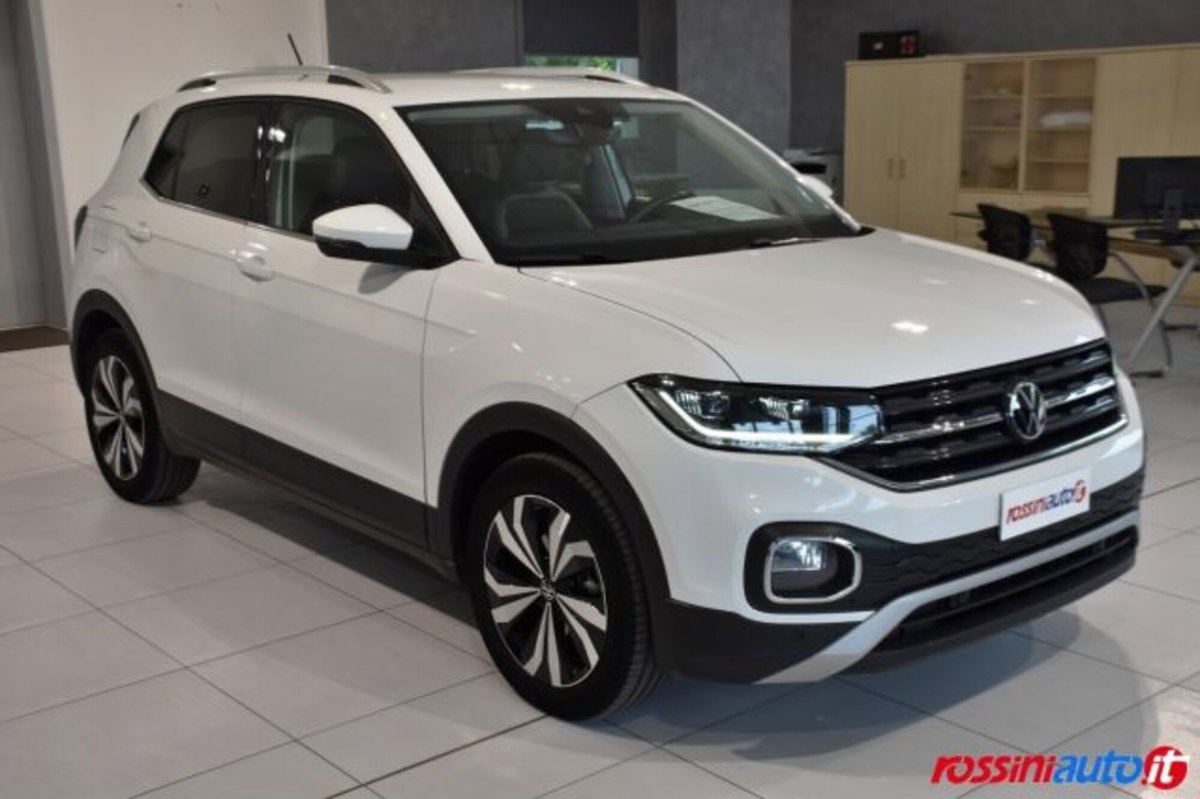 Volkswagen T-Cross 1.0 TSI 110 CV DSG Advanced (7)