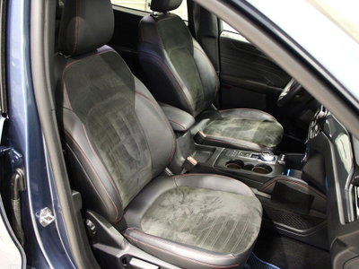 Ford Kuga 1.5 ecoboost ST-Line X 2wd 150cv (12)