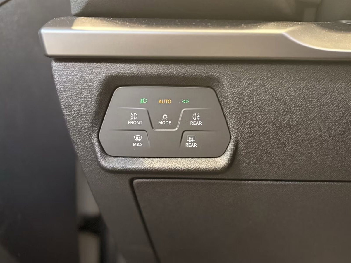 Cupra Formentor Formentor 1.4 e-Hybrid DSG (17)