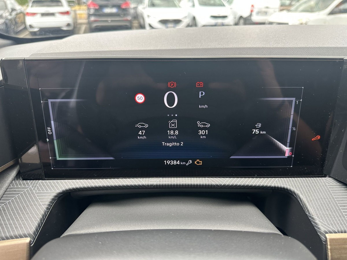 Lancia Ypsilon 1.2 mhev LX 110cv e-dct (13)