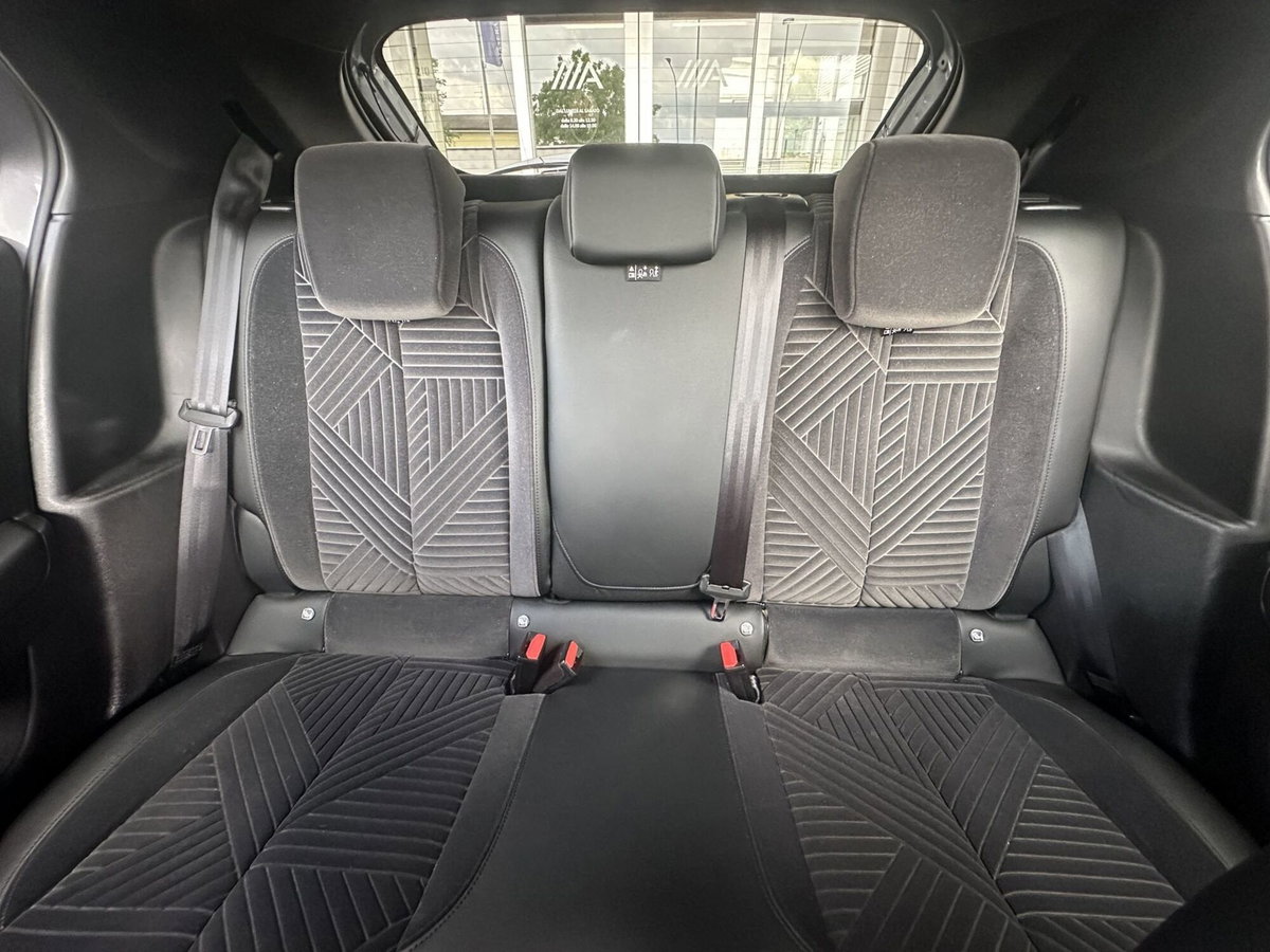 Lancia Ypsilon 1.2 mhev LX 110cv e-dct (15)